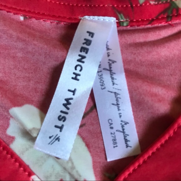 Coral FRENCH TWIST Flowered Sleeveless Blouse - Picture 4 of 4